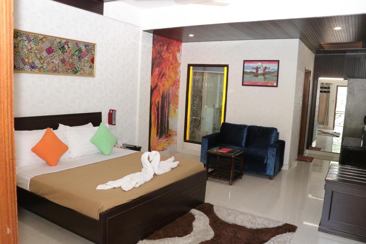 Maple Resort Chail Dış mekan fotoğraf
