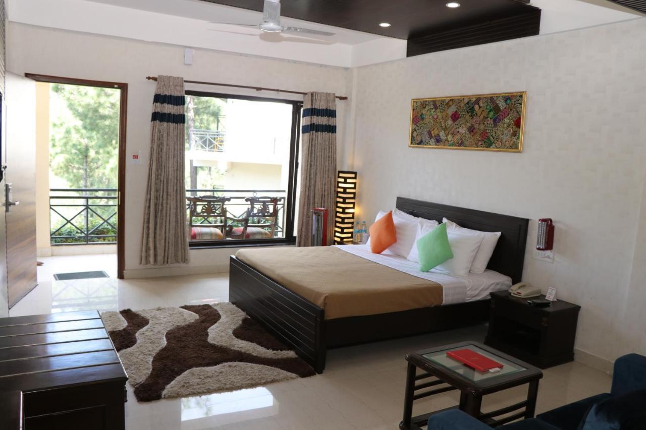 Maple Resort Chail Dış mekan fotoğraf